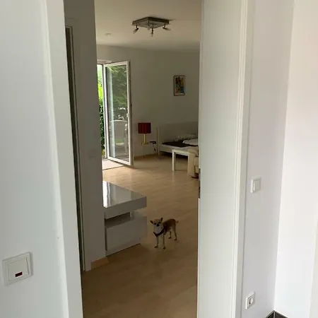 Apartman Hubsche Ferienwohnung Mit Terrasse